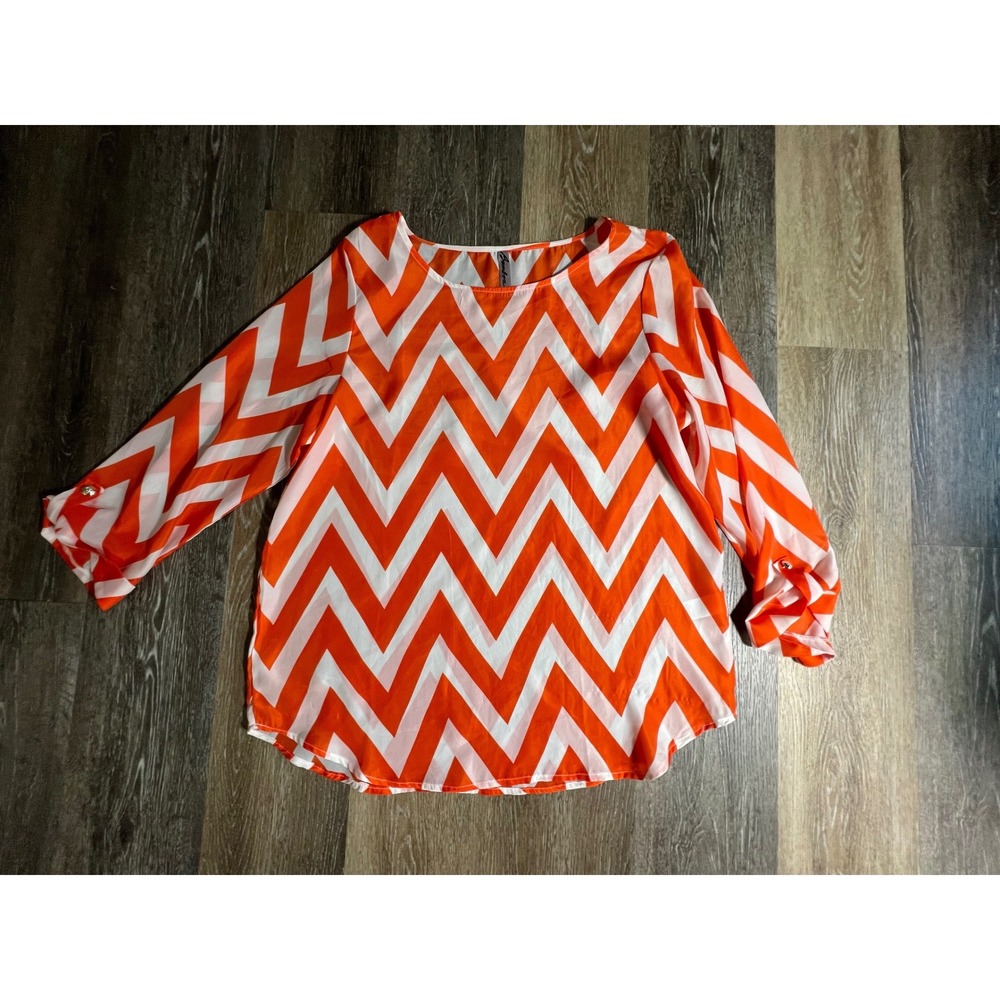 Bamboo Blouse Womens XXXL Orange White Chevron Roll Tab Sleeve Scoop Neck Top